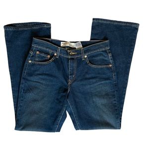 NWOT-Levi’s 515 Bootcut Jeans